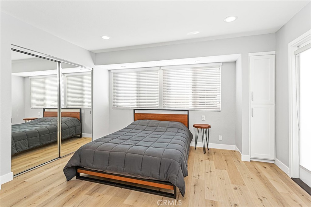 34041 Silver Lantern Street