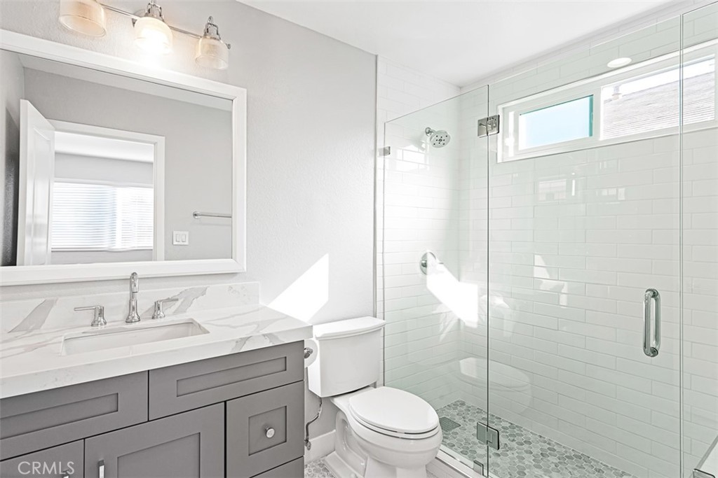 34041 Silver Lantern Street