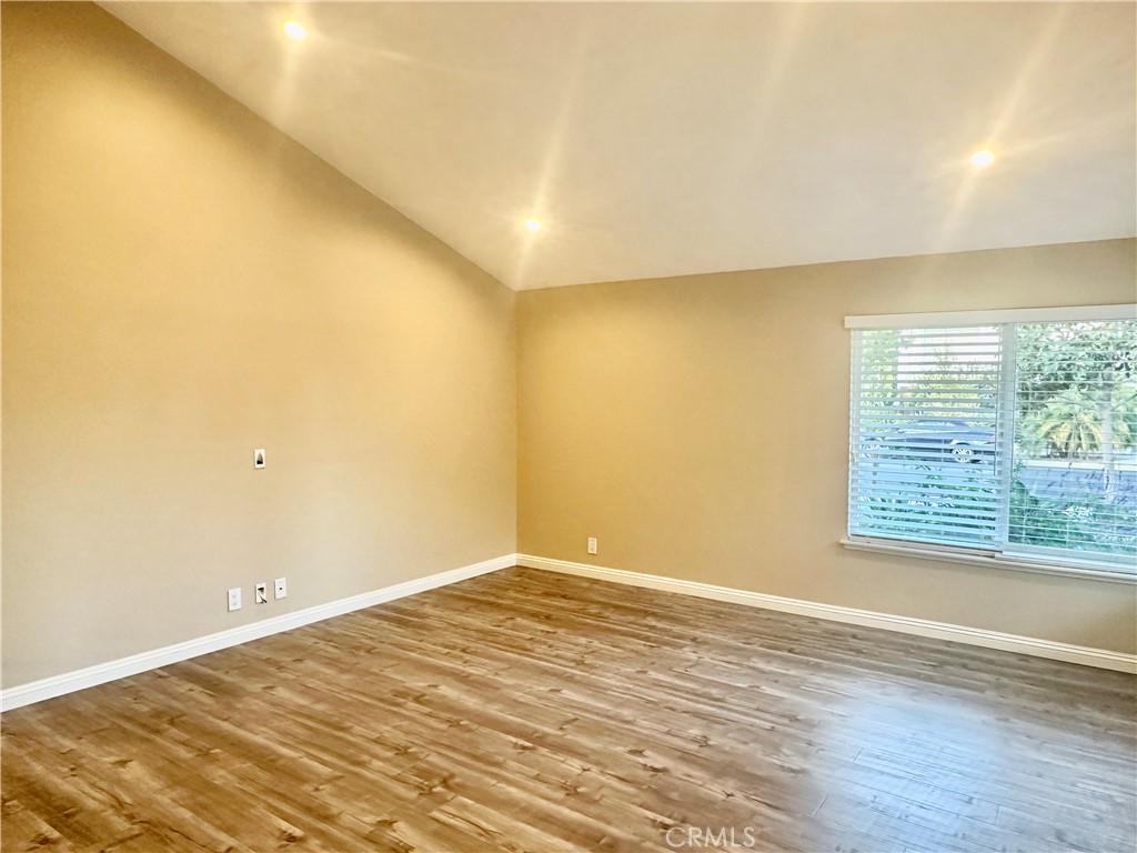 3672 Claremont Street