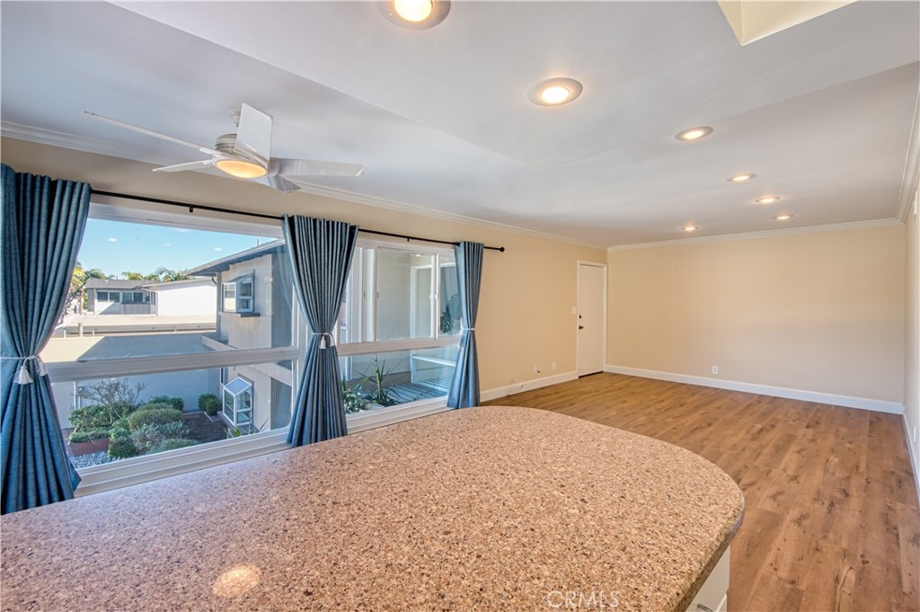 1702 Westcliff Drive 15