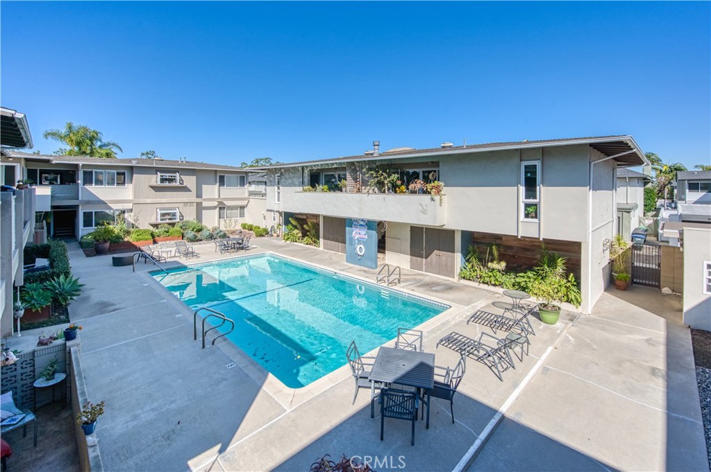 1702 Westcliff Drive 15