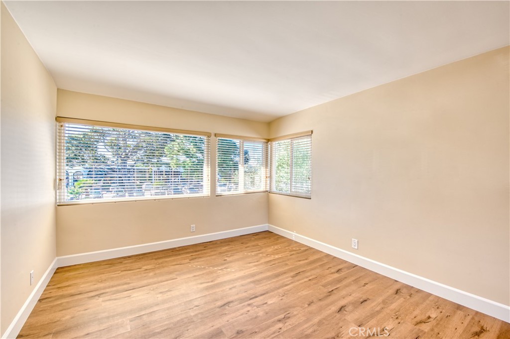 1702 Westcliff Drive 15