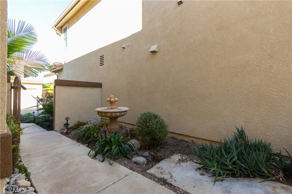 24502 Sunshine Drive