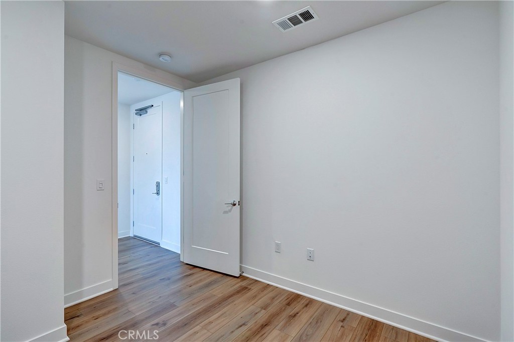 4407 Rivington