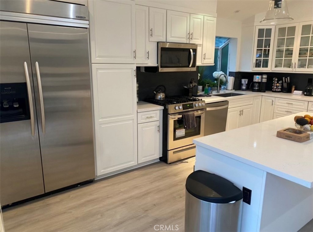 33821 El Encanto Avenue