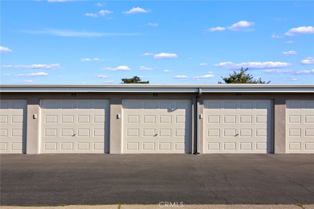 8565 Larkhall Circle 804A