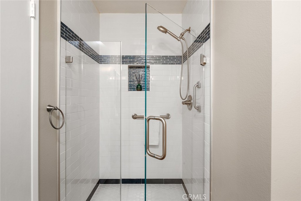 8565 Larkhall Circle 804A