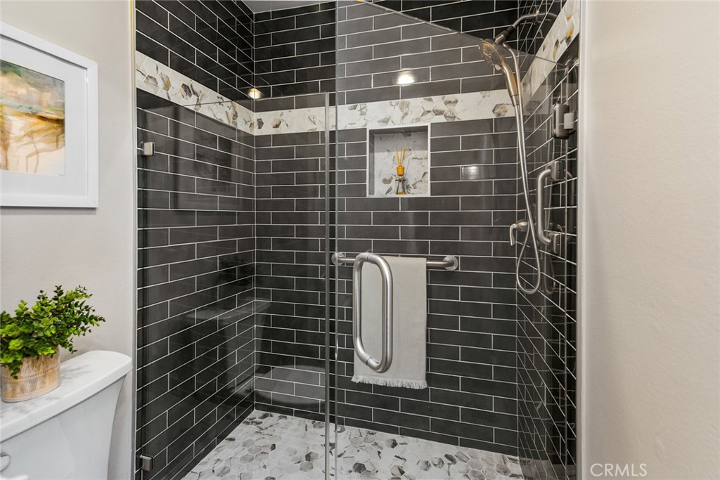 8565 Larkhall Circle 804A