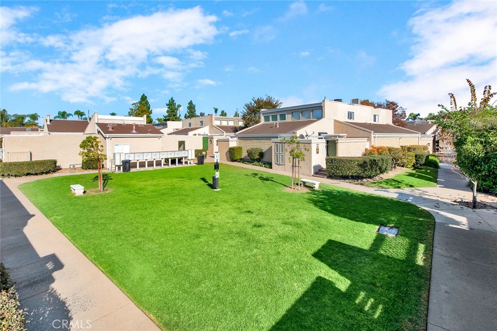 2900 Madison Ave B28