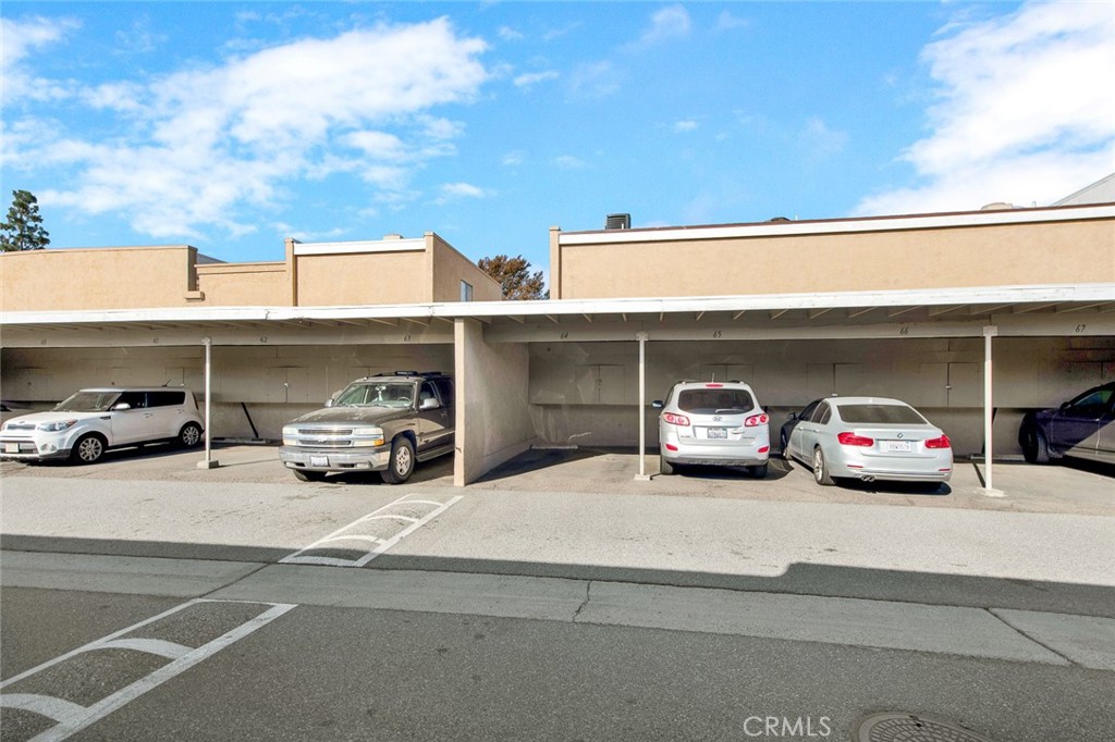 2900 Madison Ave B28