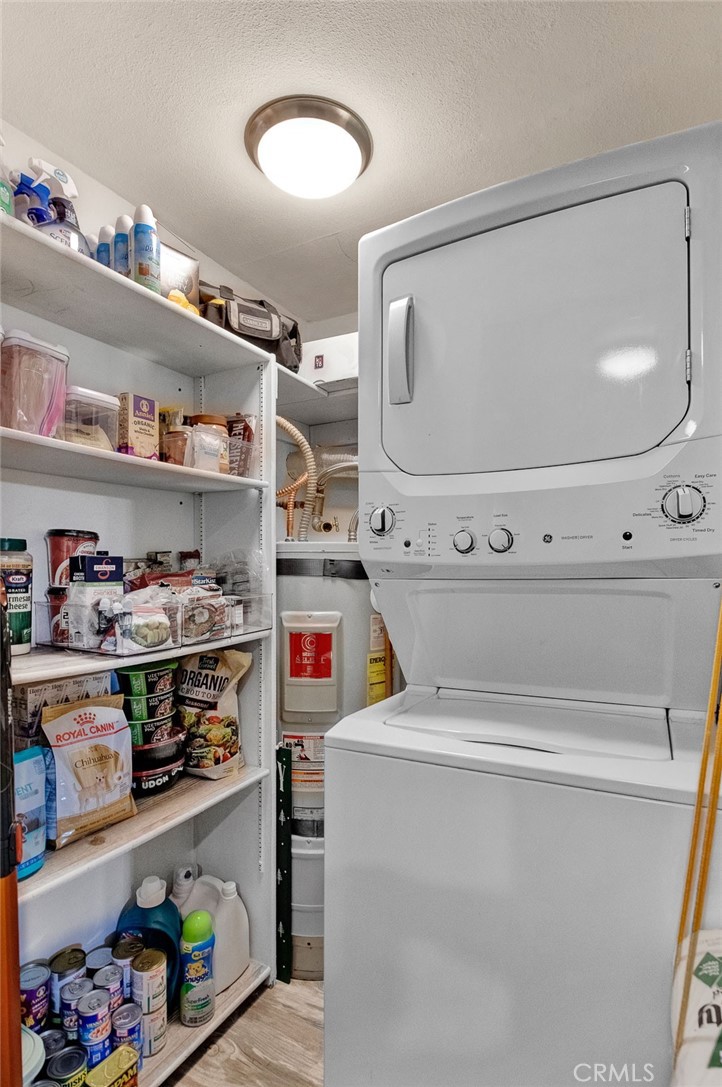 2900 Madison Ave B28