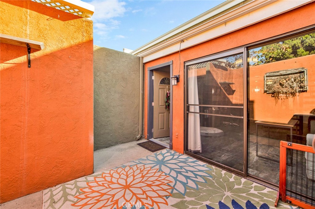 2900 Madison Ave B28