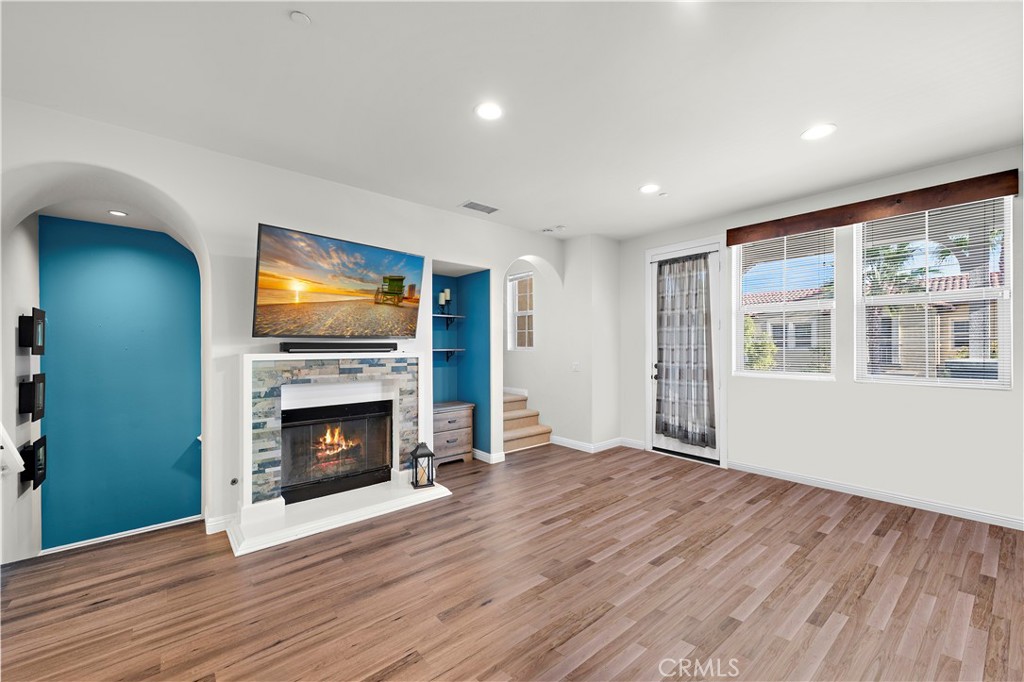 635 S Kroeger Street