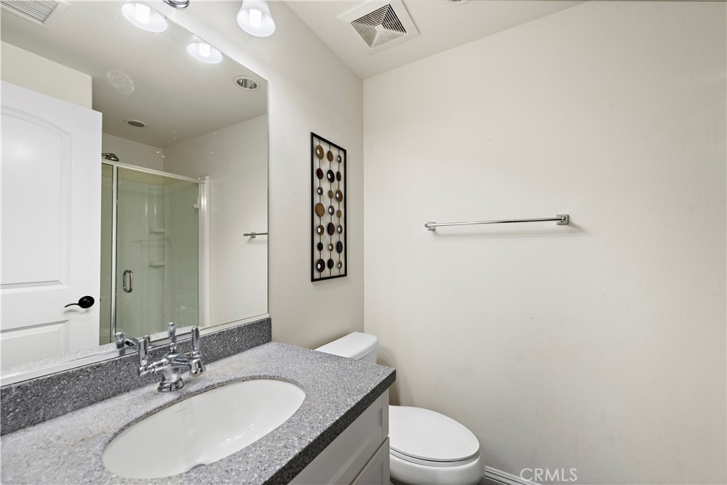 635 S Kroeger Street