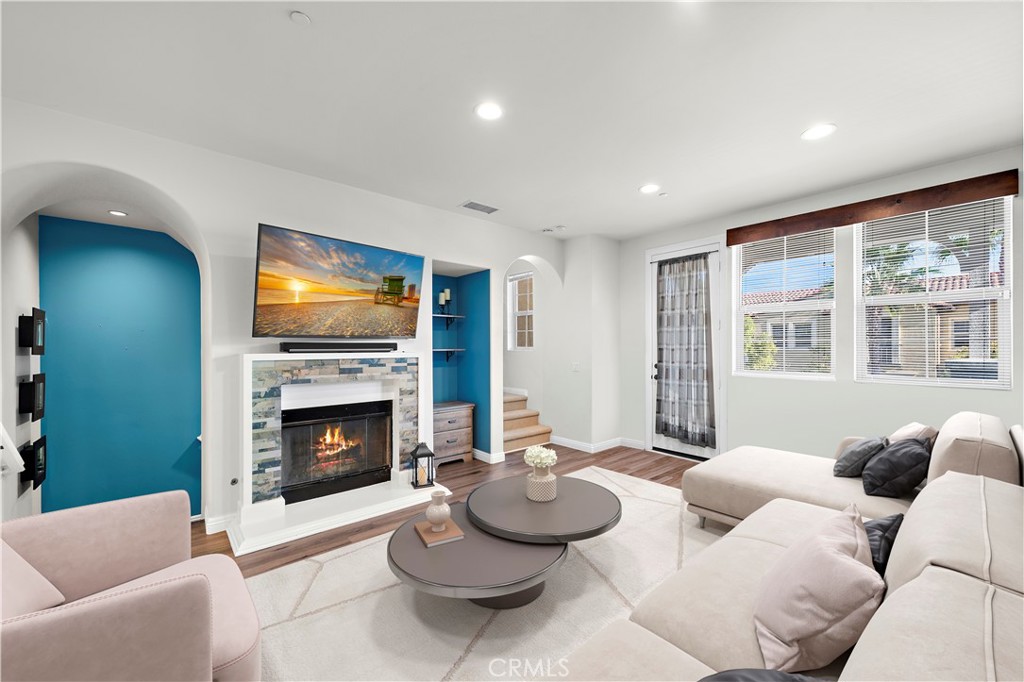 635 S Kroeger Street