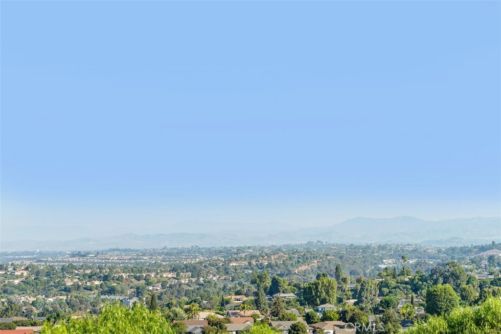 24911 Stonegate Lane