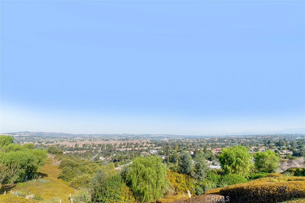 24911 Stonegate Lane