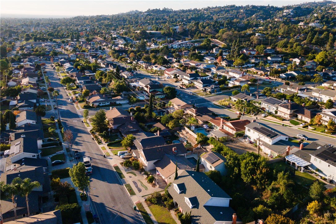 1661 Brookdale Avenue