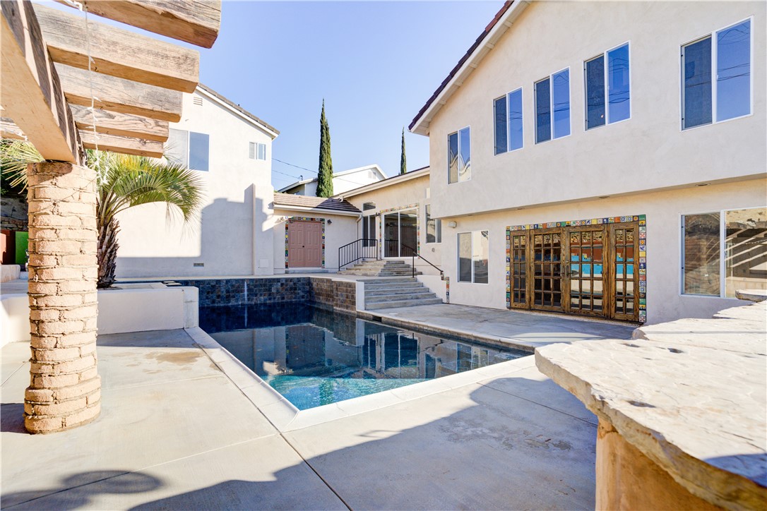 1661 Brookdale Avenue