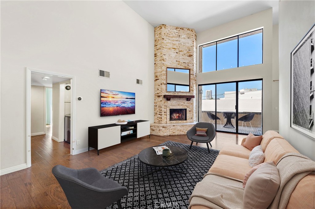 10327 Missouri Avenue 305