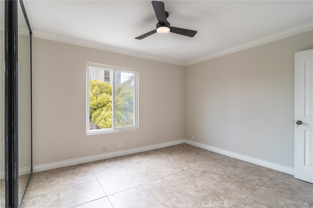 408 E Civic Center Drive 302