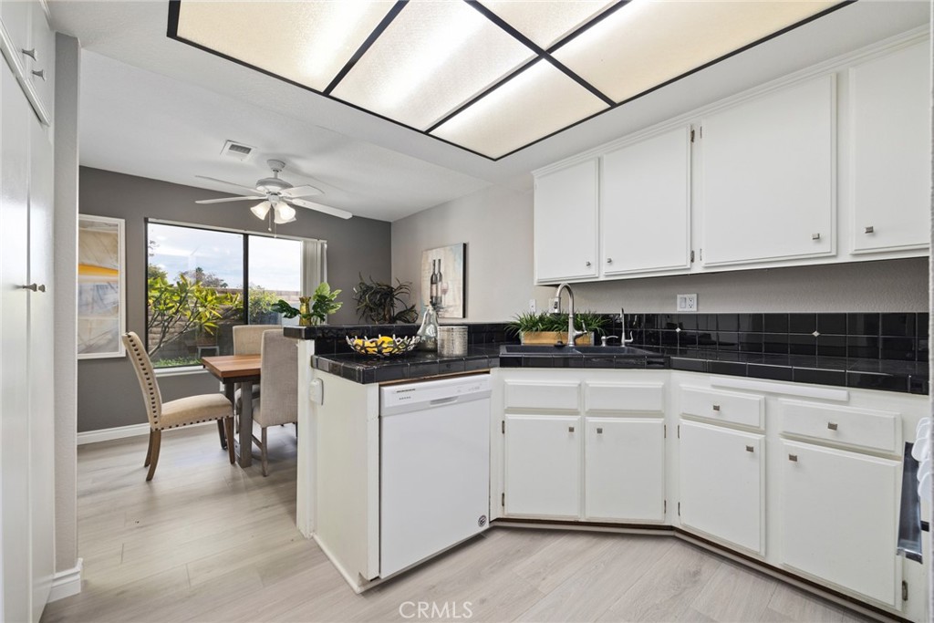 1031 S Palmetto Avenue P1