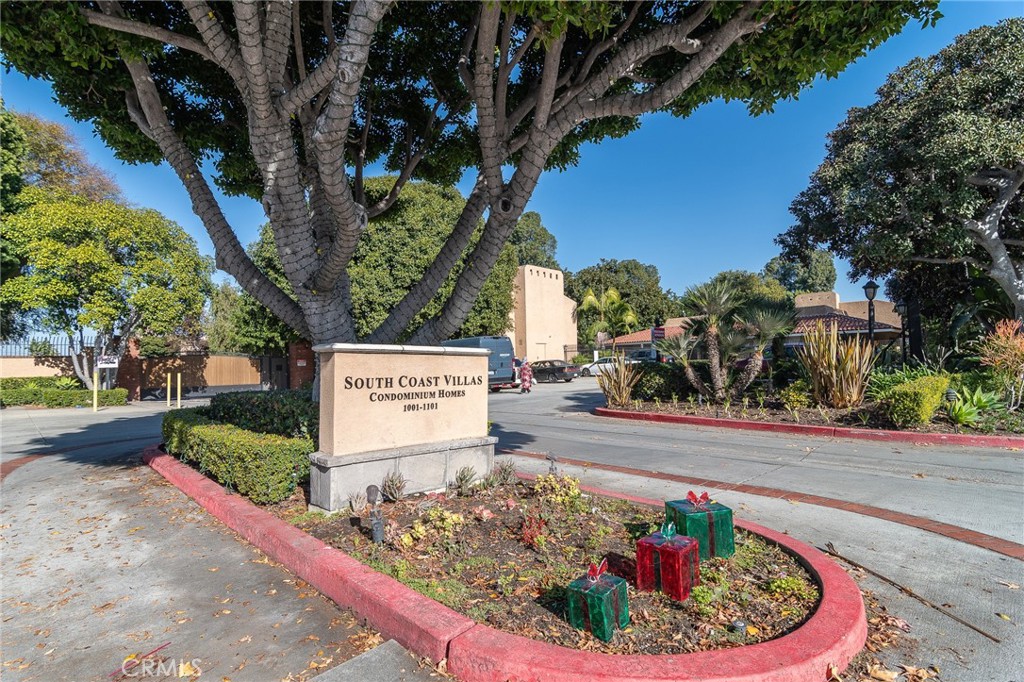 1101 W Macarthur Boulevard 304