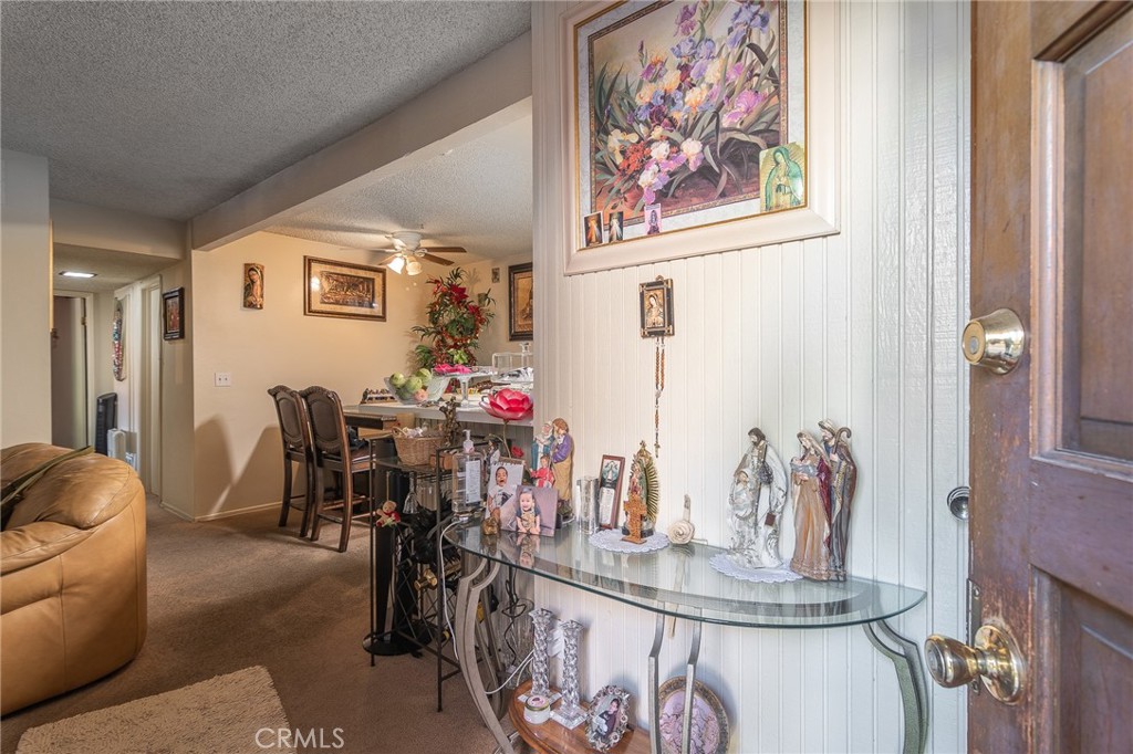 1101 W Macarthur Boulevard 304