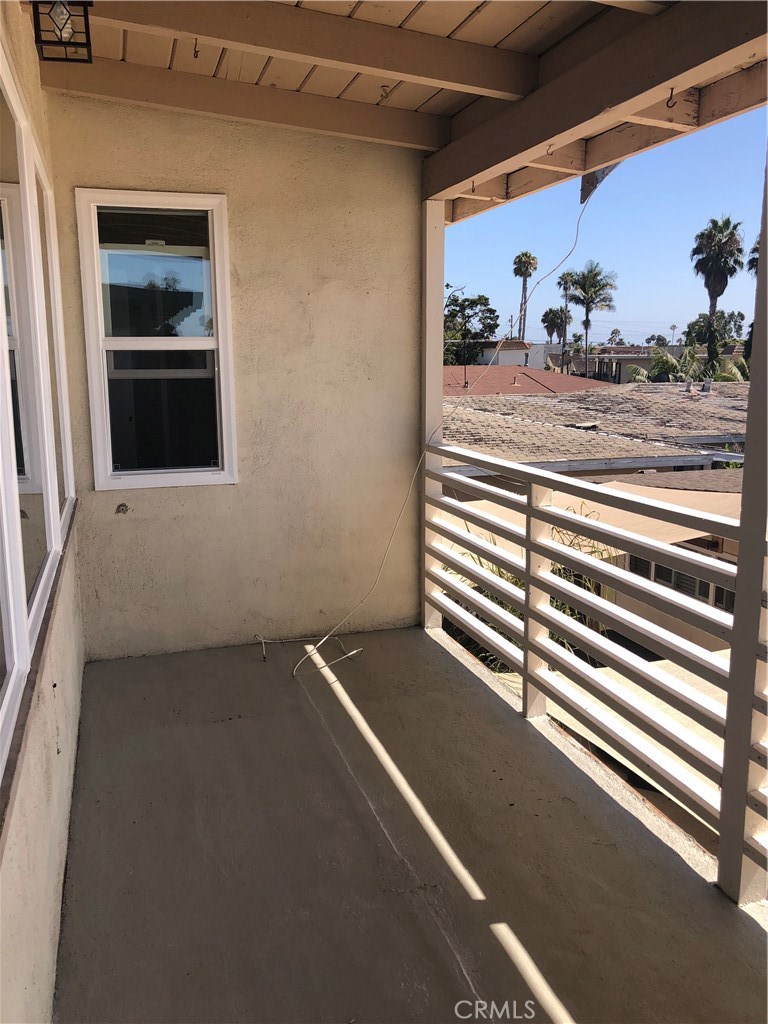 808 Unit B Calle Puente