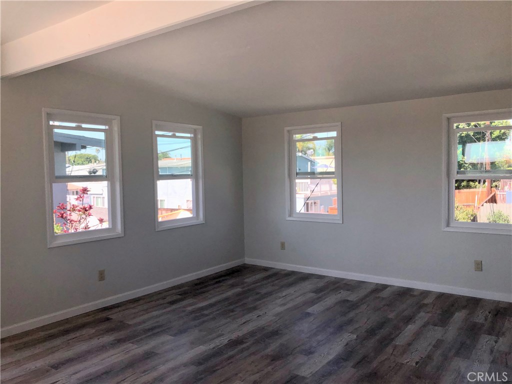 808 Unit B Calle Puente