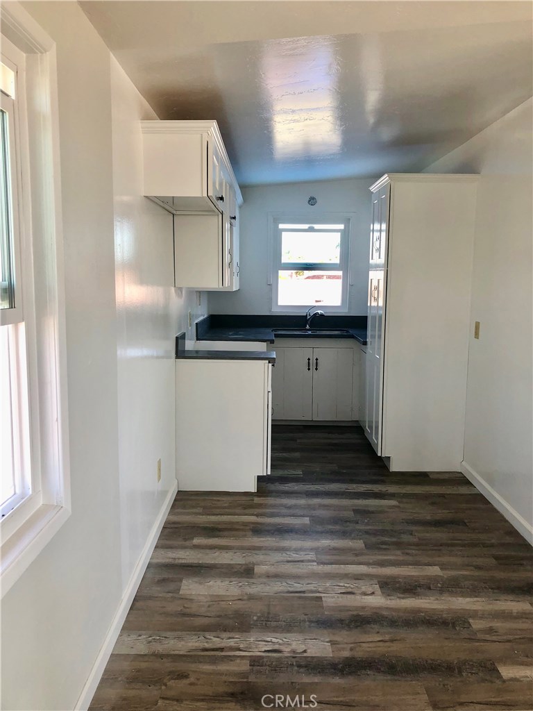 808 Unit B Calle Puente