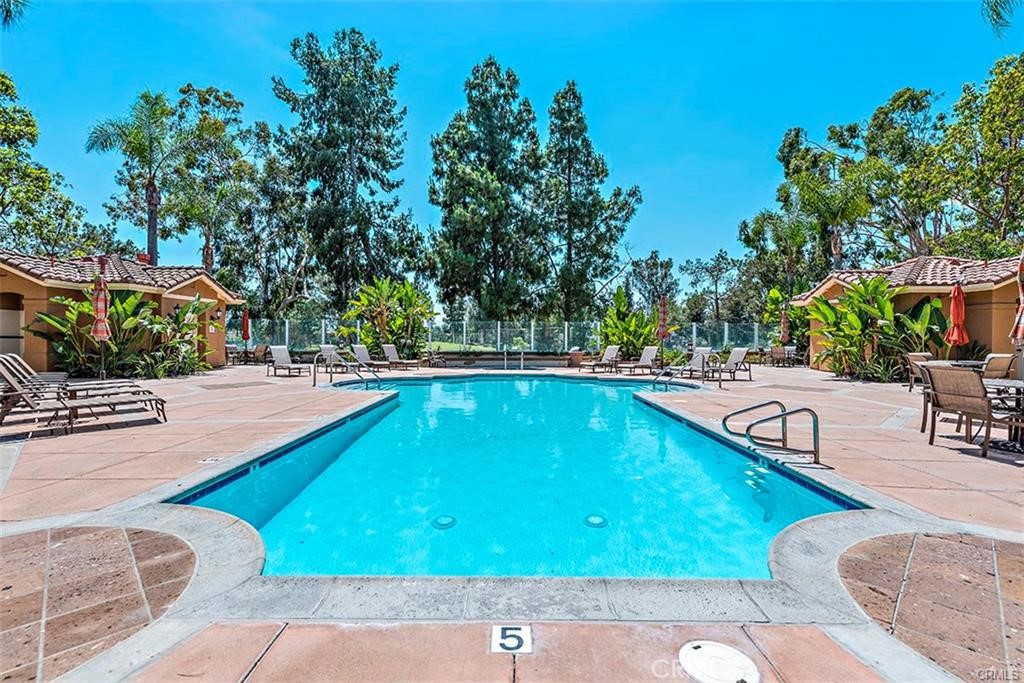 2960 Champion Way 2711