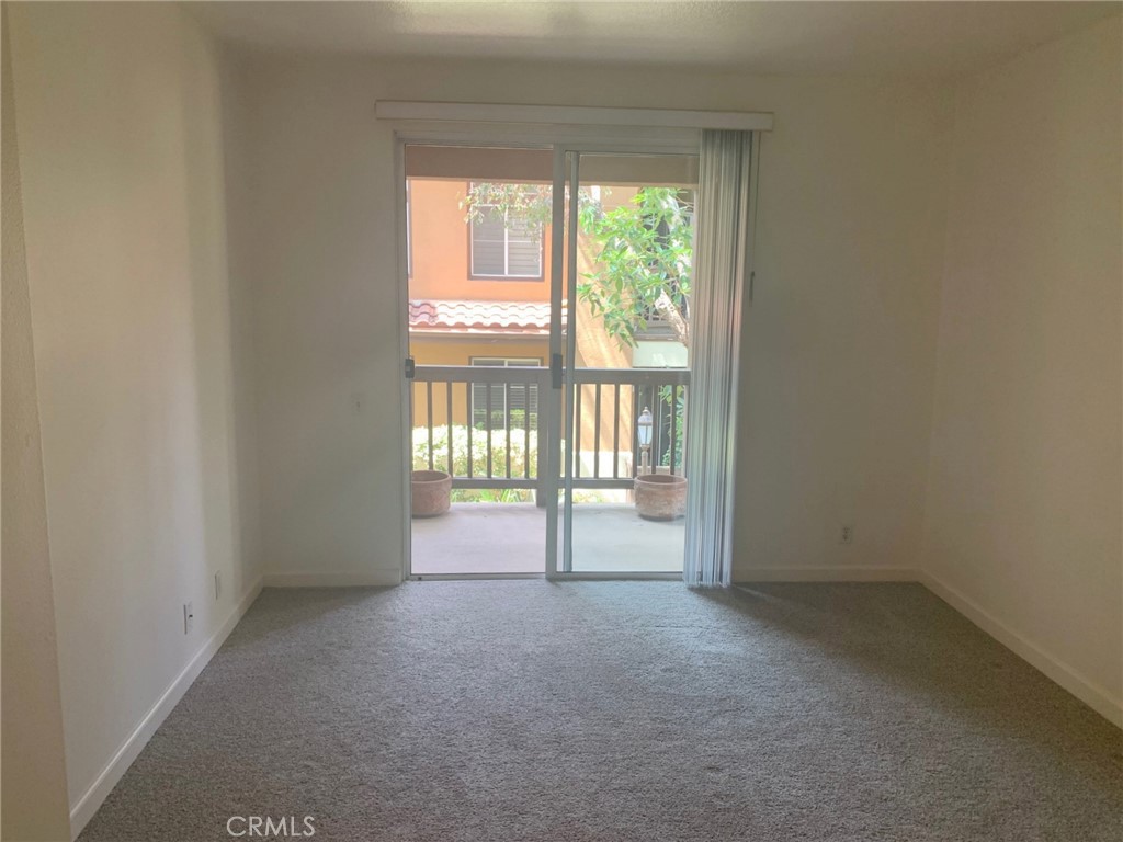 2960 Champion Way 2711