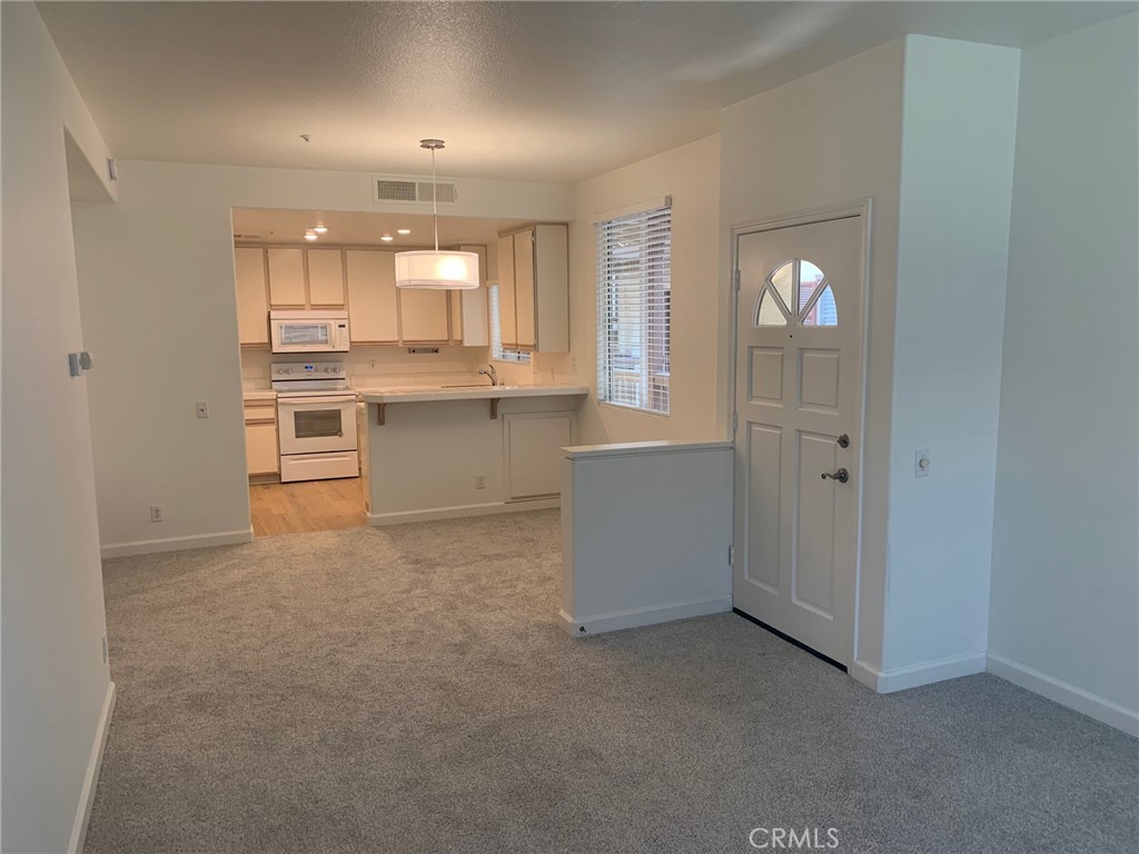 2960 Champion Way 2711