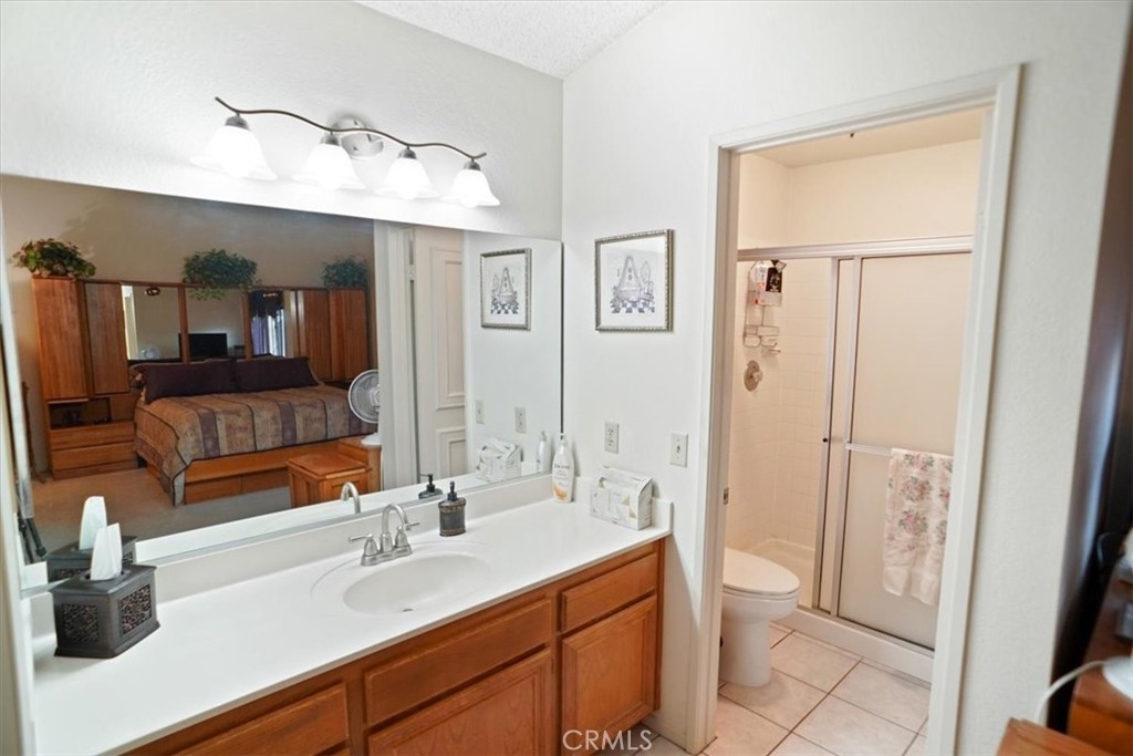 1614 E Lingard Street