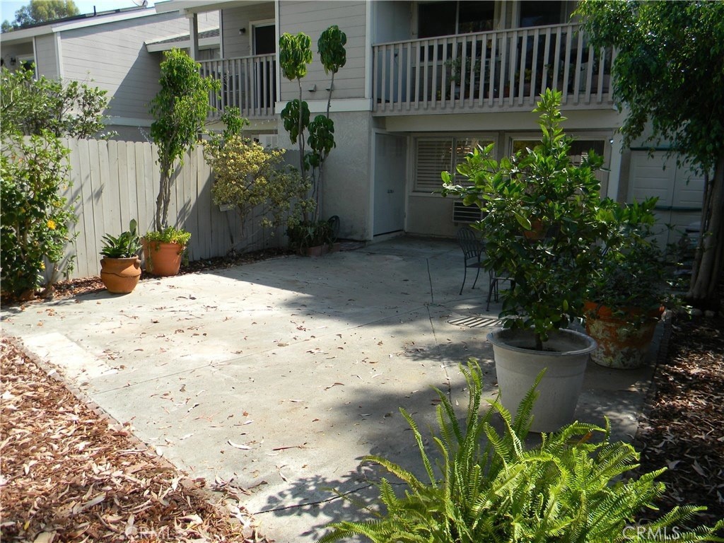 26146 Los Viveros 245