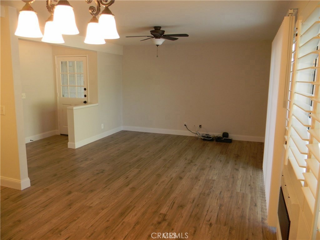 26146 Los Viveros 245