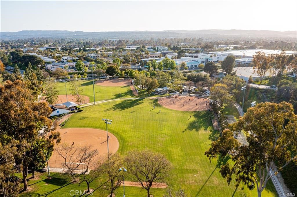 26146 Los Viveros 245