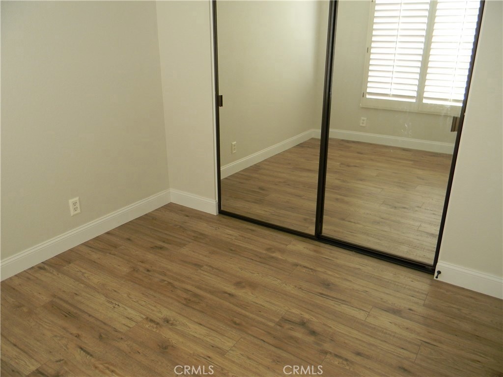 26146 Los Viveros 245