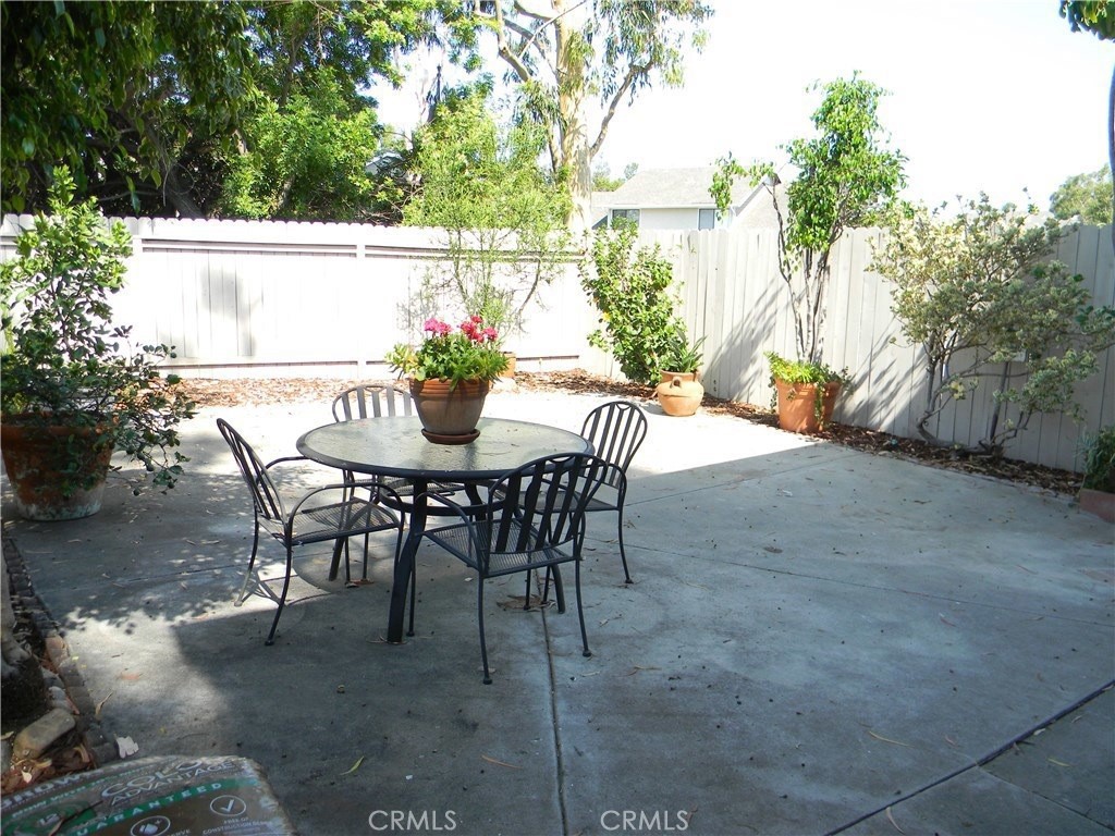 26146 Los Viveros 245