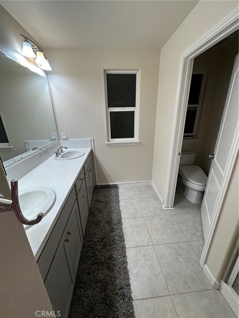 19026 schofield lane