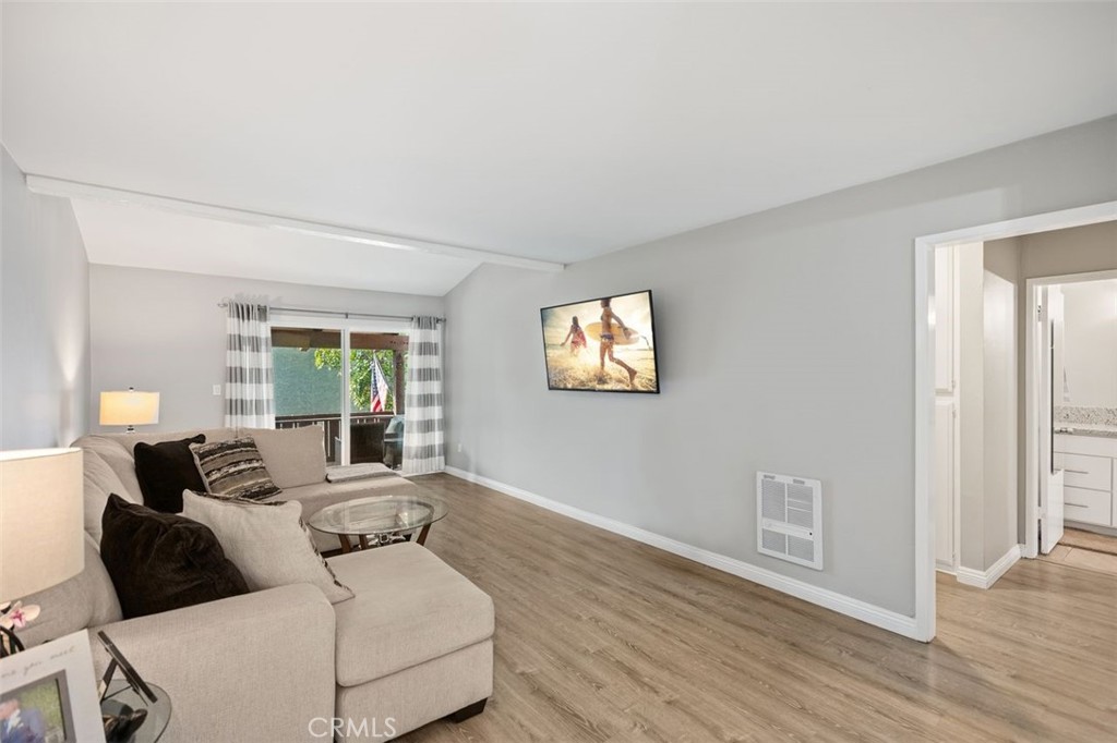 1000 W Macarthur Boulevard 144