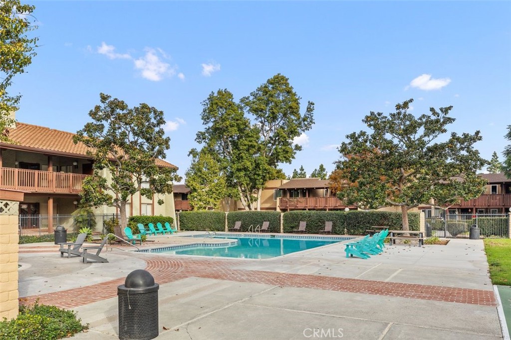 1000 W Macarthur Boulevard 144