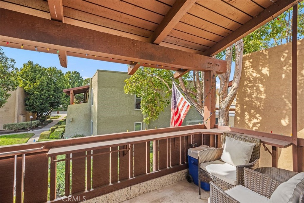 1000 W Macarthur Boulevard 144