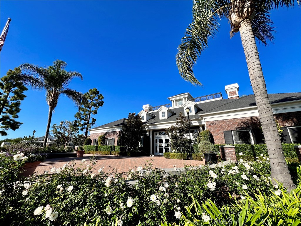 15218 Cambridge Street