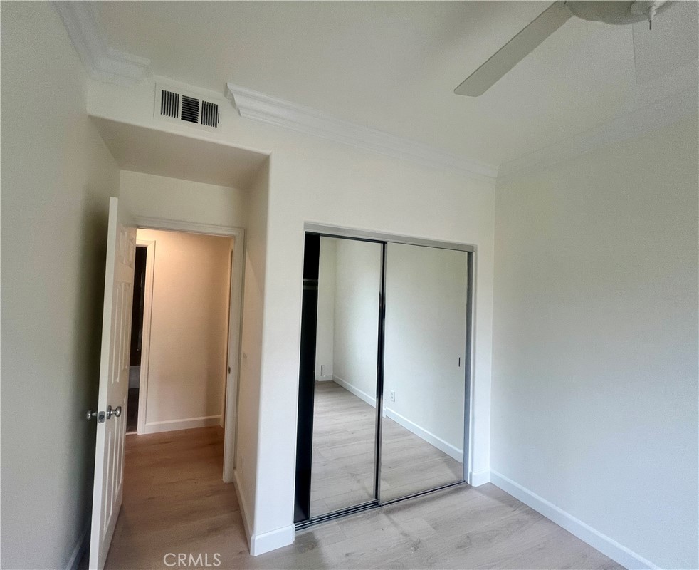 15218 Cambridge Street