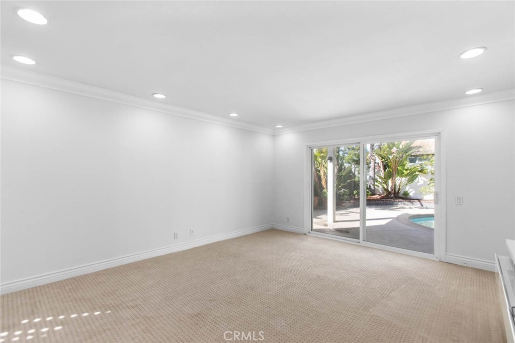 23505 Swallow Lane