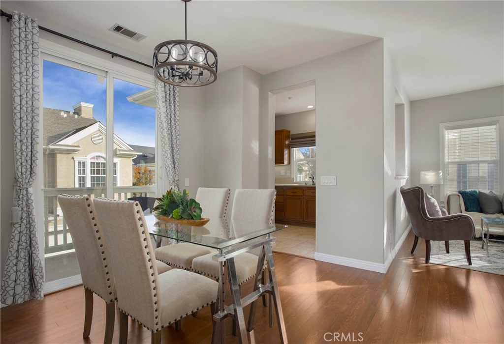 83 Strawflower Street