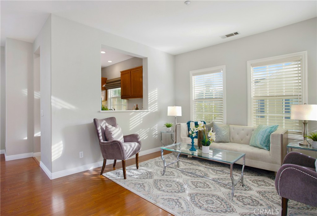 83 Strawflower Street