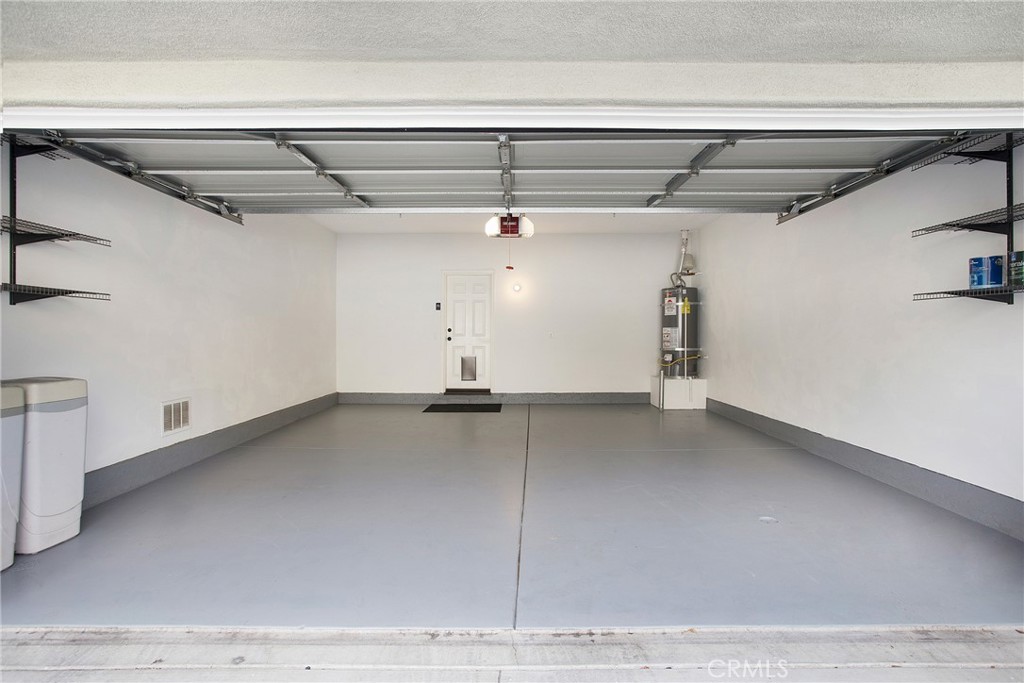 83 Strawflower Street